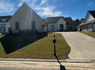 402 Pilot Cir, Brandon, MS 39047