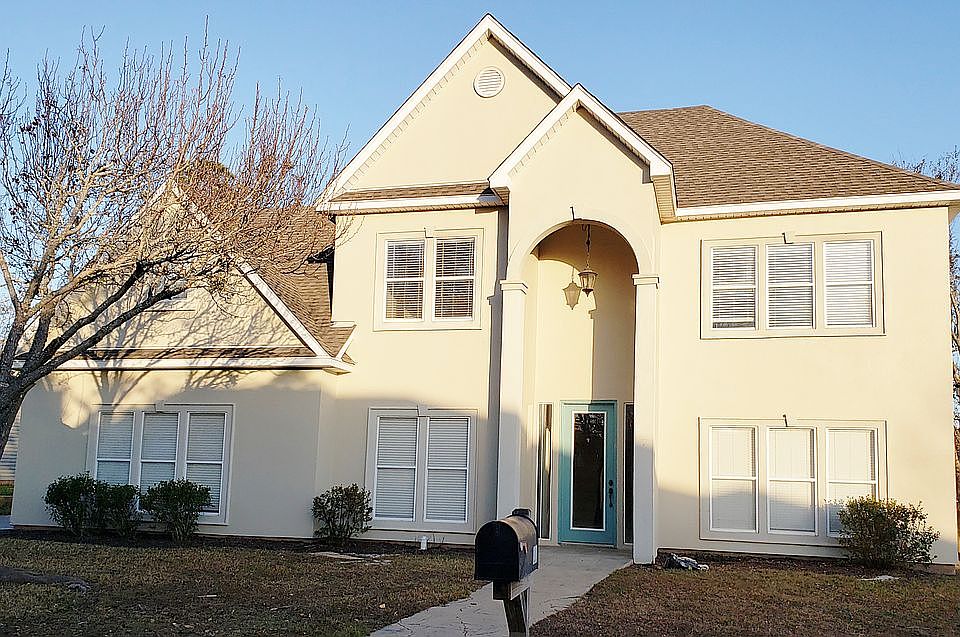 1st image of 21 Pelican Cove Ln