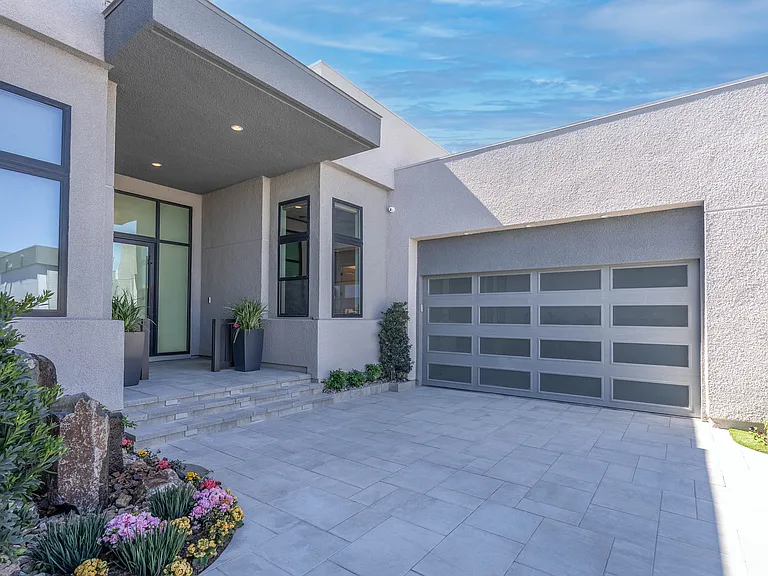 10949 Rossa Peak Ave — Photo 61