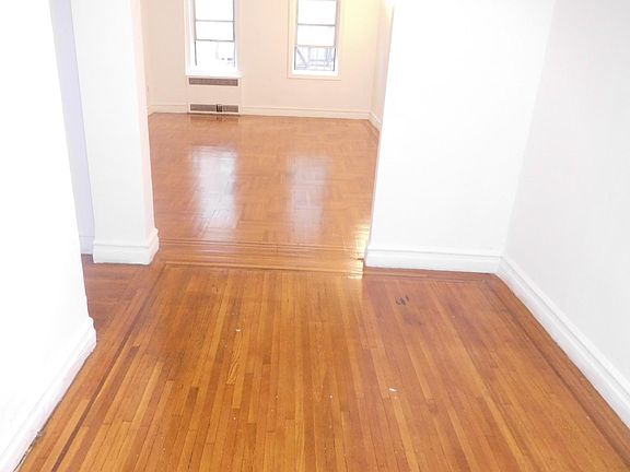 2nd image of 14125 Northern Blvd APT B15