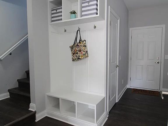 2nd image of 29451-29515 Hoover Rd