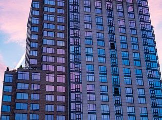 10 City Pl APT 20H, White Plains, NY