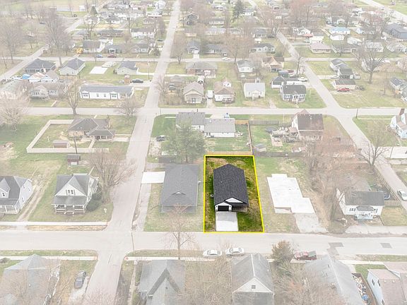 5th image of 633 W Cherry St