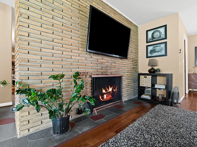 870 Pine Hill Dr — Photo 13