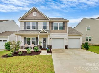 5022 Arbordale Way, Mount Holly, NC 28120