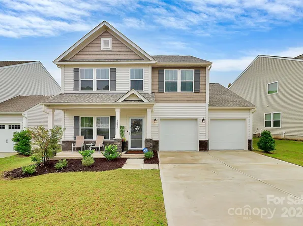 5022 Arbordale Way, Mount Holly, NC 28120