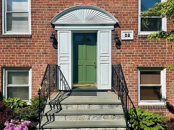 3rd image of 95 N Broadway #D2-2