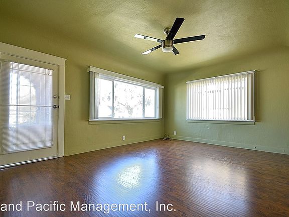 2nd image of 2214 Maricopa St