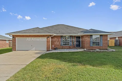 203 Citadel Ln Photo 1