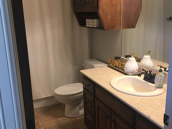 3rd image of 334 Antietam Dr