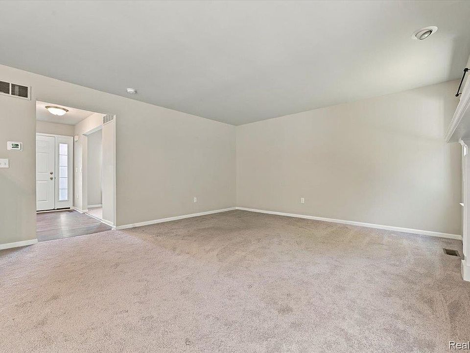 13329 Stamford Rd, photo 10