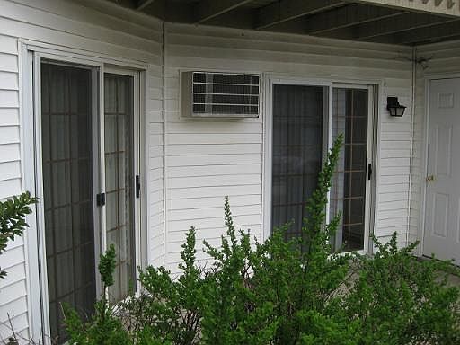 5th image of 1371 Cunat Ct APT 1C