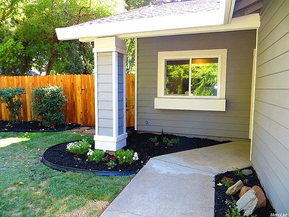 2nd image of 3439 Smilax Way