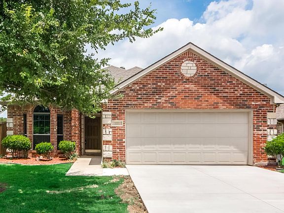2nd image of 101 Meadow Bend Trl