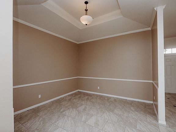 5th image of 7880 Kemper Cir