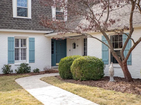 403 Hammersmith Rd, Saint Louis, MO 63141