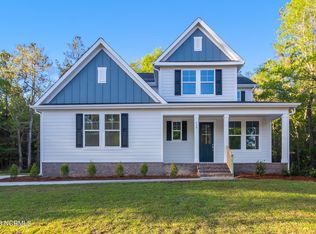 730 Hollybriar Loop Rd SE, Bolivia, NC 28422