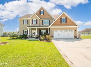 406 Oldtowne St, Jacksonville, NC 28546