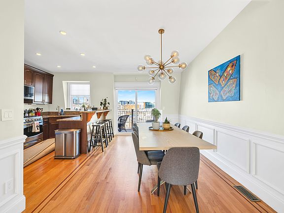 5th image of 578 E Broadway #3