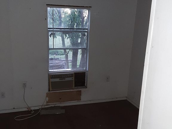 4th image of 507 1/2 Tidal St Lot 8