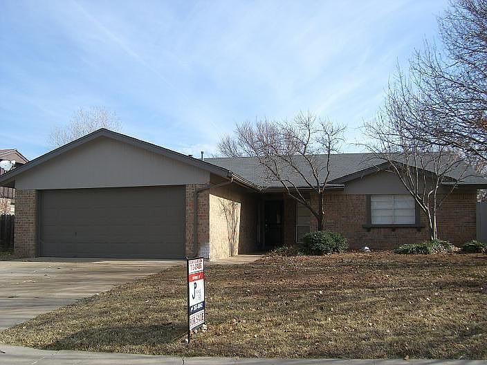 2305 NW Robinhood