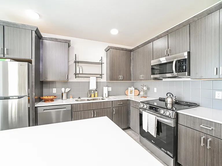 008-photo-kitchen-13945300