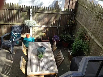 Rented by Picture Realty Inc.