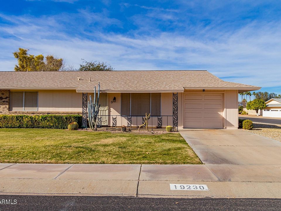 1st image of 19230 N Signal Butte Cir