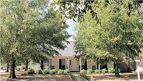 1st image of 5570 Pine Lake Dr