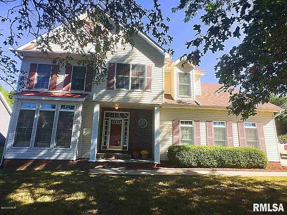 2nd image of 108 Lyndsey Ln