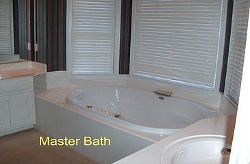 5th image of 175 Woodcreek Ln