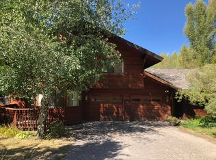 2112 Hidden Ranch Ln, Jackson, WY 83001