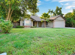 8309 Crossoak Way, Orangevale, CA 95662