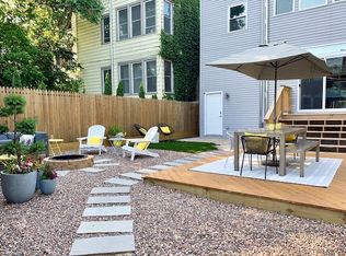 1511 W Hollywood Ave #1, Chicago, IL 60660