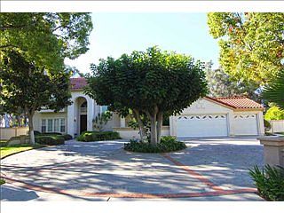 1st image of 15982 Cumberland Dr