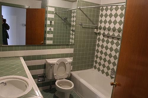 4th image of 3215 Washington St