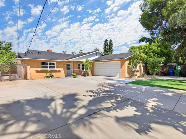 8011 Quartz Ave, Winnetka, CA 91306