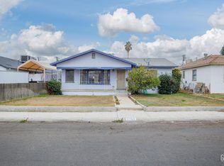 2703 Peerless Ave, Bakersfield, CA