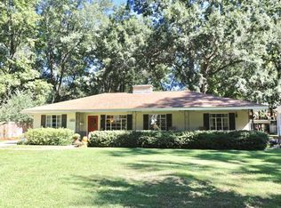 4022 Hawthorne Dr, Jackson, MS 39206