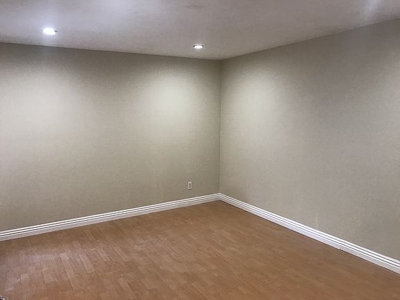 3rd image of 330 N Jackson St APT 118