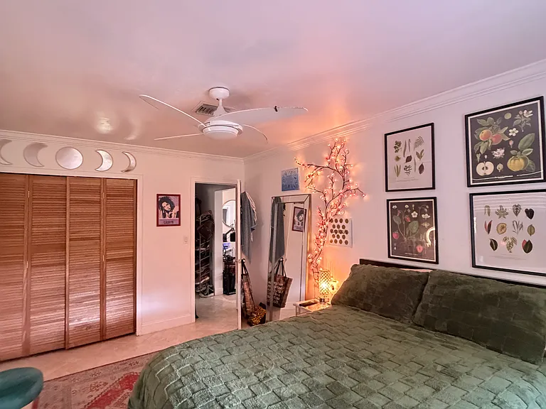 1401 SW 24th Ct #3 — Photo 4