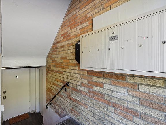 3rd image of 1761 Harrison Ave