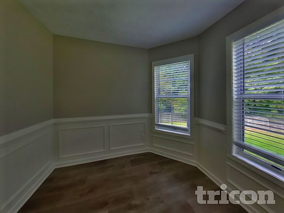 4th image of 373 Adams Lake Dr