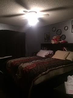2nd image of 8989 Circle G Ln