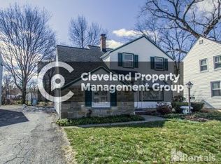 20104 Shakerwood Rd, Warrensville Heights, OH