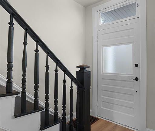 3rd image of 3718 Oxford Blvd