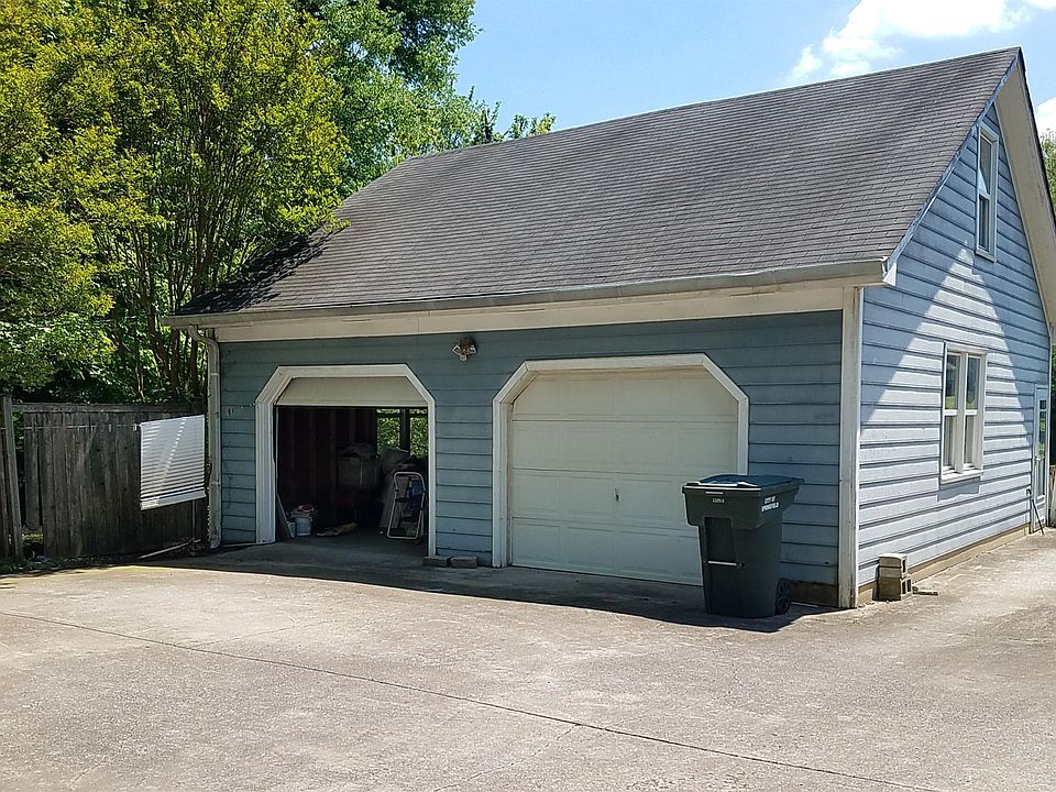 2nd image of 609 5th Ave E