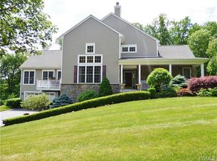 25 Brigadoon Blvd, Highland Mills, NY 10930