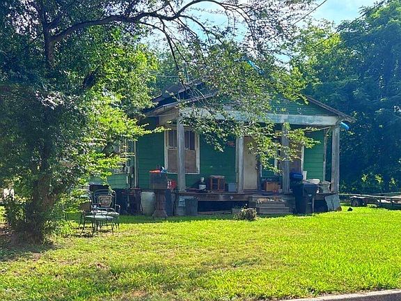 3rd image of 508 Deaton St