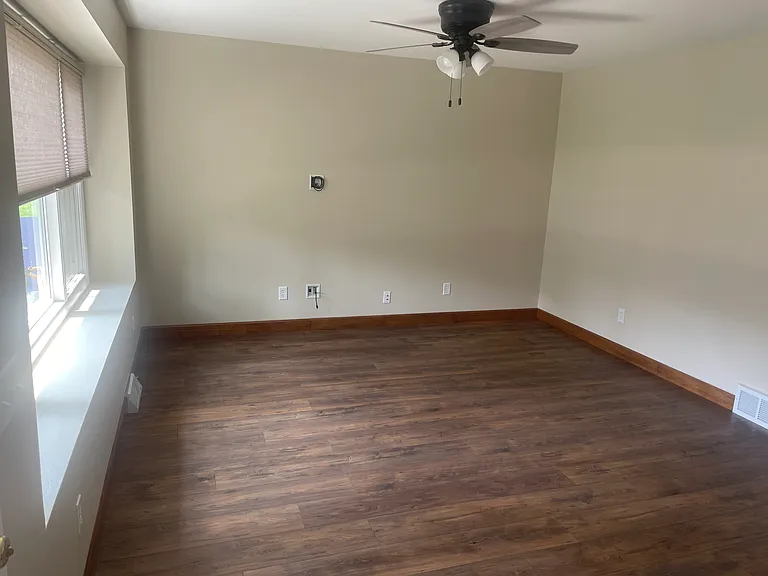 42W640 Star Ln — Photo 4